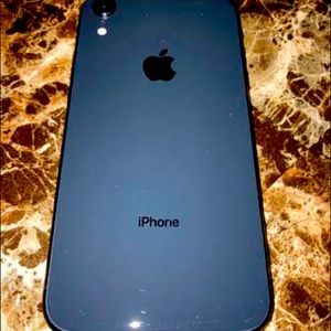 iPhone XR
